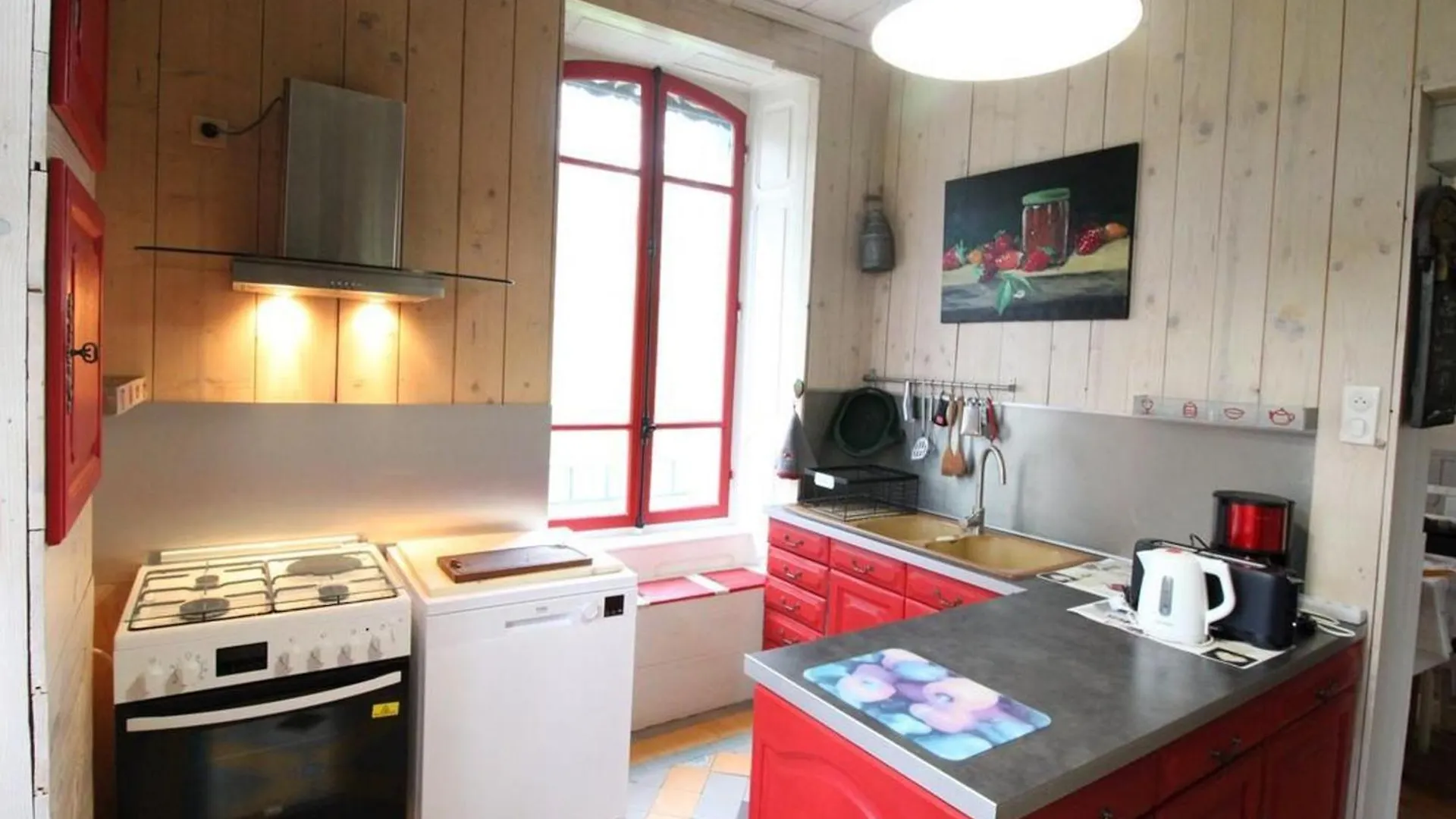 Gite Independant Au Coeur Des Volcans D'Auvergne Avec Jardin Privatif, Cheminee Et Randonnees A Proximite - Fr-1-742-549 Saint-Saturnin  France