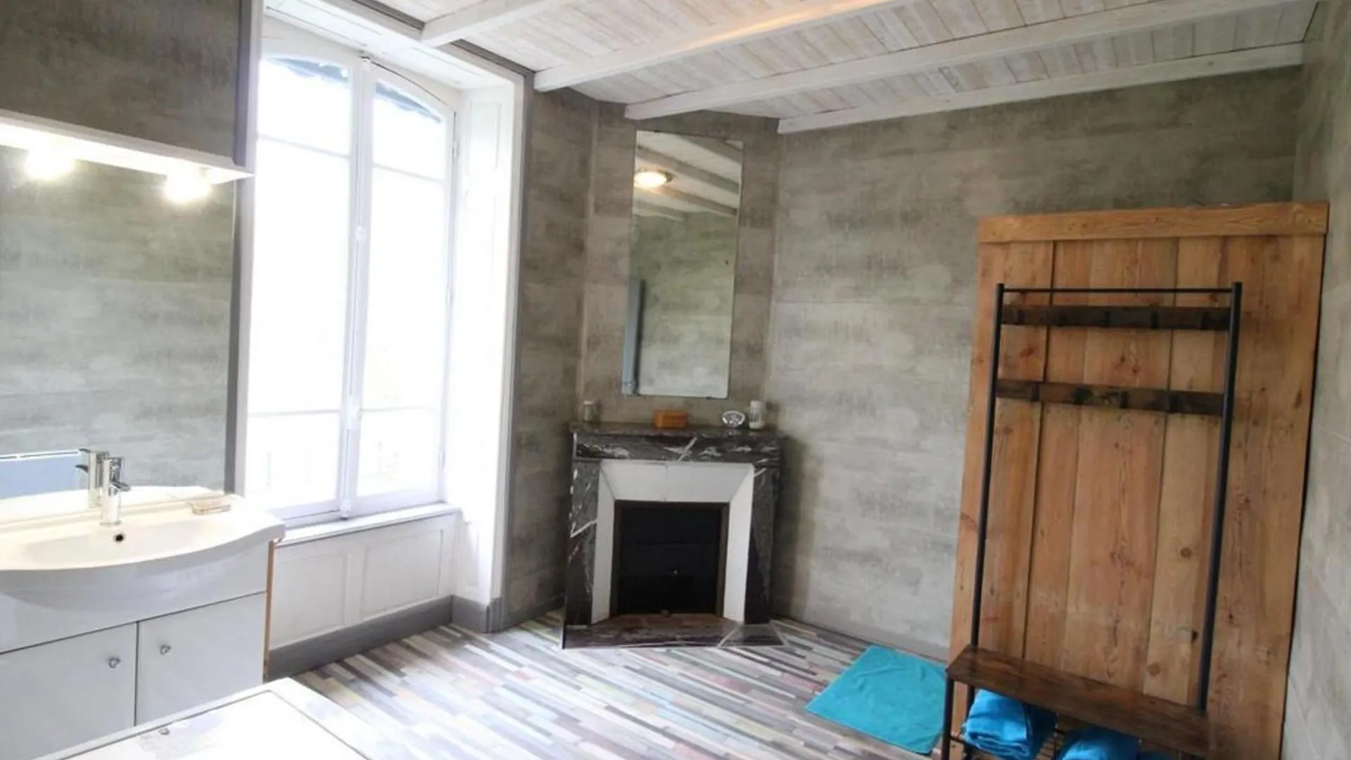 Gite Independant Au Coeur Des Volcans D'Auvergne Avec Jardin Privatif, Cheminee Et Randonnees A Proximite - Fr-1-742-549 Saint-Saturnin  Holiday home