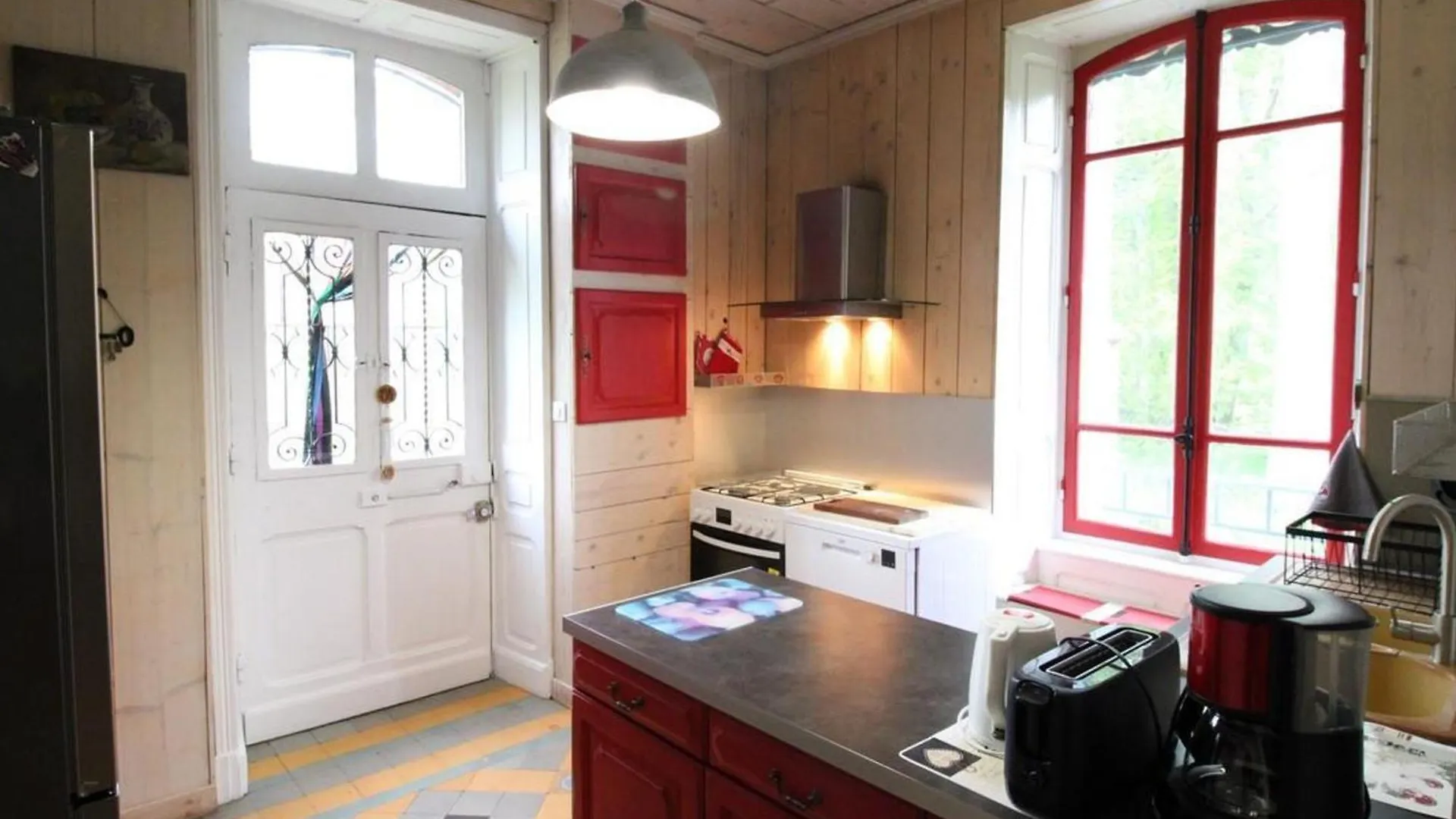 펜션 Gite Independant Au Coeur Des Volcans D'Auvergne Avec Jardin Privatif, Cheminee Et Randonnees A Proximite - Fr-1-742-549 Saint-Saturnin