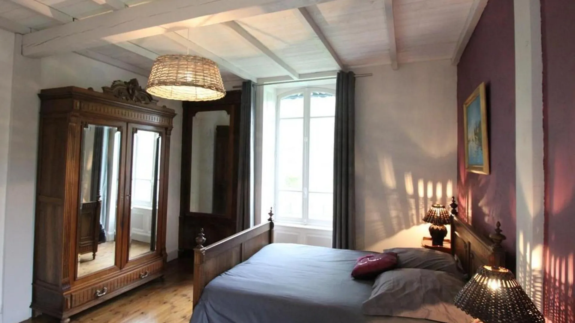 Gite Independant Au Coeur Des Volcans D'Auvergne Avec Jardin Privatif, Cheminee Et Randonnees A Proximite - Fr-1-742-549 Saint-Saturnin  펜션